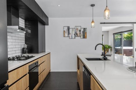 Photo of property in 4b Astrolabe Place, Gulf Harbour, Whangaparaoa, 0930