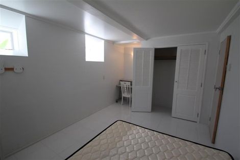 Photo of property in 78 Gladstone Road, Northcote, Auckland, 0627