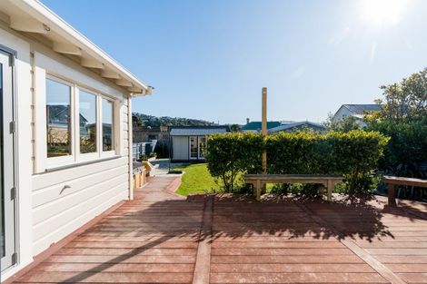 Photo of property in 180 Victoria Road, Saint Clair, Dunedin, 9012