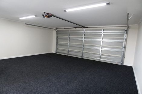 Photo of property in 9 Frances Bryers Road, Hobsonville, Auckland, 0616