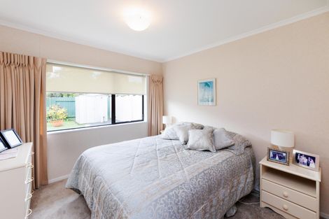 Photo of property in 10 Purdie Place, Milson, Palmerston North, 4414