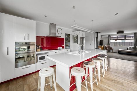 Photo of property in 185 Avenue Road, Greenmeadows, Napier, 4112