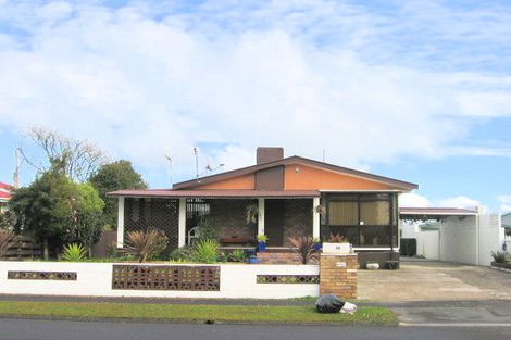 Photo of property in 23 Lilac Street, Melville, Hamilton, 3206
