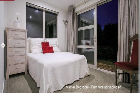 Photo of property in 47 Isobel Road, Greenhithe, Auckland, 0632