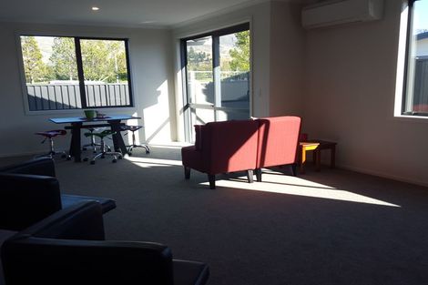 Photo of property in 2 Wicklow Street, Cromwell, 9310