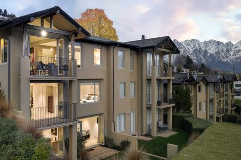 Photo of property in The Woods, 5/12 Dublin Street, Queenstown, 9300