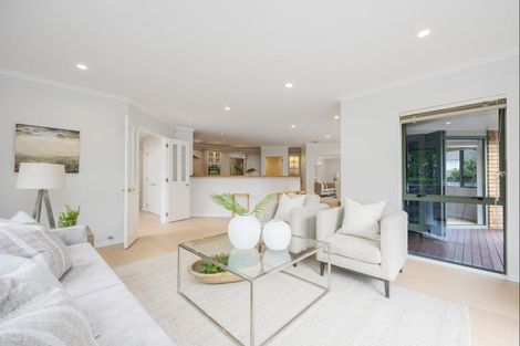 Photo of property in 13 Lucas Way, Albany, Auckland, 0632