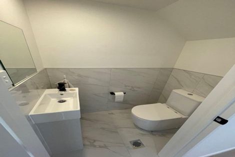 Photo of property in 4 Toanga Place, Mount Wellington, Auckland, 1062