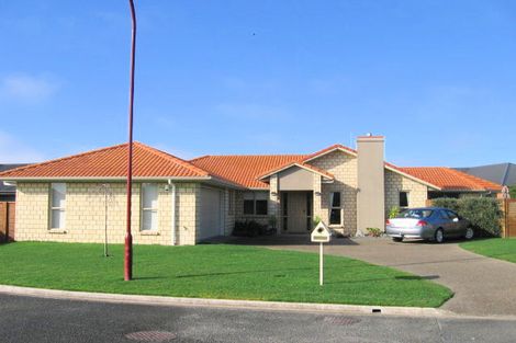 Photo of property in 14 Merlot Place, Rototuna, Hamilton, 3210