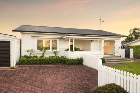 Photo of property in 11 Winter Street, Fairfield, Hamilton, 3214