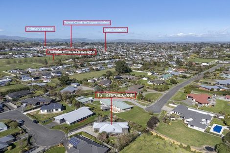 Photo of property in 13 Tararua Crescent, Carterton, 5713