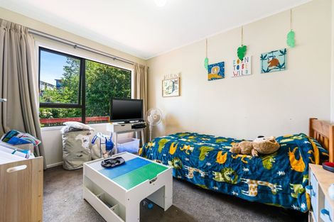 Photo of property in 15 Haseler Crescent, Howick, Auckland, 2014