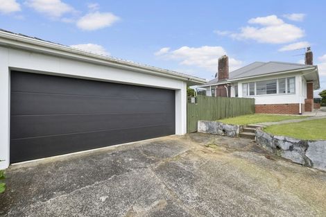 Photo of property in 38 Carlton Road, Pukekohe, 2120