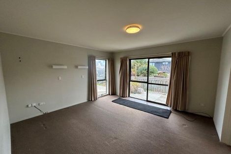 Photo of property in 1050 Papamoa Beach Road, Papamoa Beach, Papamoa, 3118