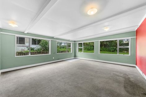 Photo of property in 1252 Devon Road, Sentry Hill, New Plymouth, 4373