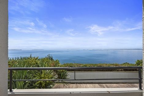 Photo of property in 119 Churchill Road, Rothesay Bay, Auckland, 0630
