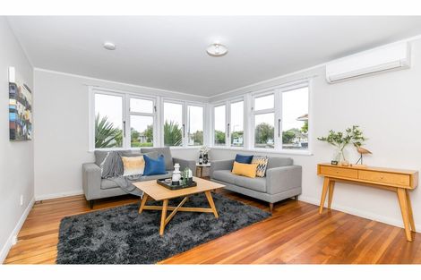 Photo of property in 4 Douglas Crescent, Fairfield, Hamilton, 3214