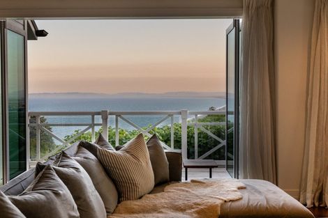 Photo of property in 8 Elizabeth Road, Bluff Hill, Napier, 4110