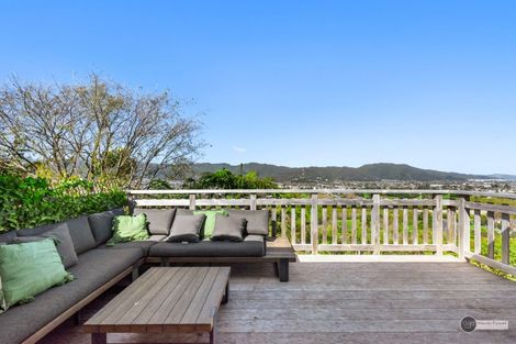 Photo of property in 3 Sunshine Crescent, Kelson, Lower Hutt, 5010