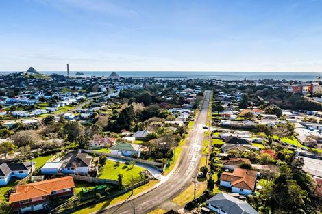 Photo of property in 180 Seaview Road, Westown, New Plymouth, 4310
