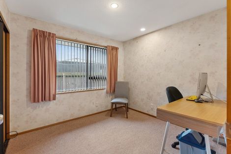 Photo of property in 1/41 Surrey Street, Linwood, Christchurch, 8062