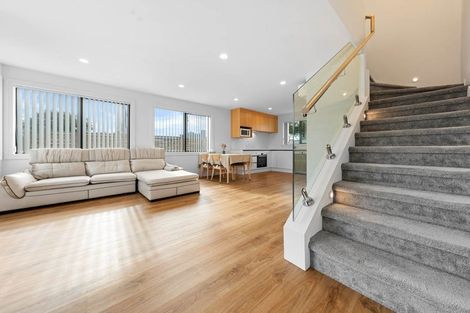 Photo of property in 1/2 Dolphin Street, Pakuranga, Auckland, 2010