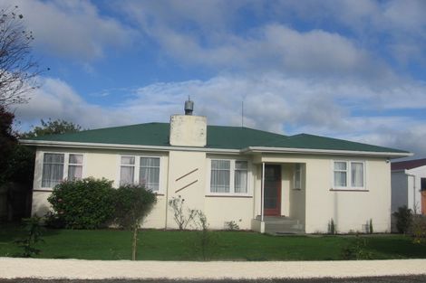 Photo of property in 26 Vernon Avenue, Takaro, Palmerston North, 4412