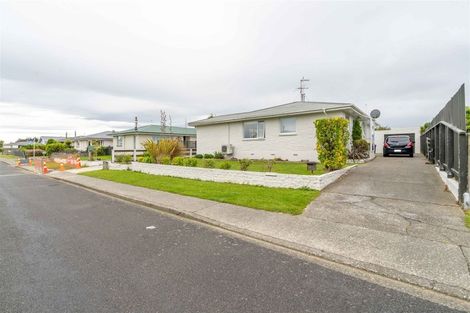 Photo of property in 44 Lothian Crescent, Strathern, Invercargill, 9812