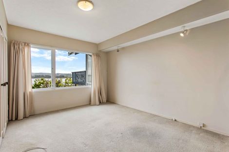 Photo of property in 1/26 Callender Place, Shelly Park, Auckland, 2014