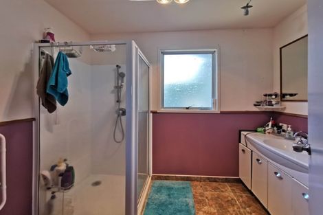 Photo of property in 6 Udall Place, Bucklands Beach, Auckland, 2014