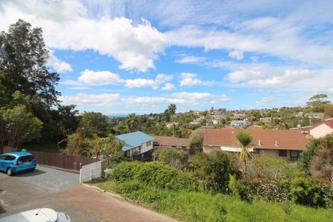 Photo of property in 1/687 East Coast Road, Browns Bay, Auckland, 0630
