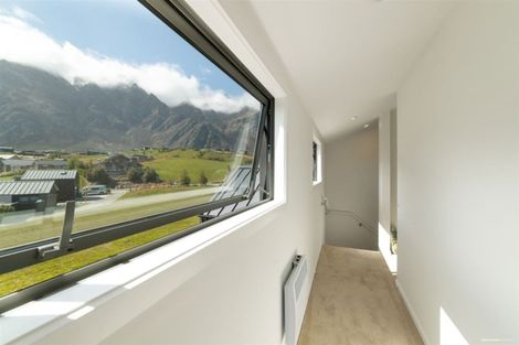 Photo of property in 6 Polperro Court, Jacks Point, Queenstown, 9371
