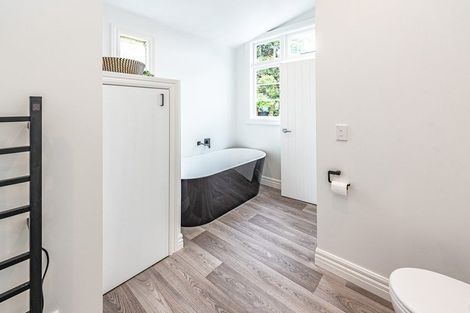 Photo of property in 2 Alma Road, Gonville, Whanganui, 4501