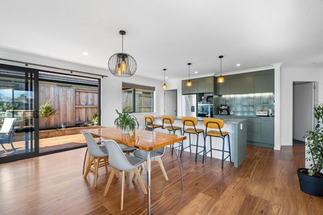 Photo of property in 15 Hass Drive, Ohauiti, Tauranga, 3112