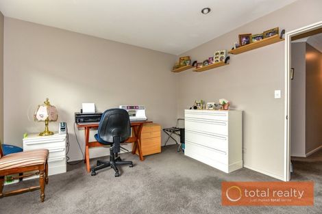 Photo of property in 28 Eaglesome Avenue, Aidanfield, Christchurch, 8025