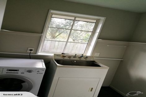 Photo of property in 70a Straven Road, Fendalton, Christchurch, 8014