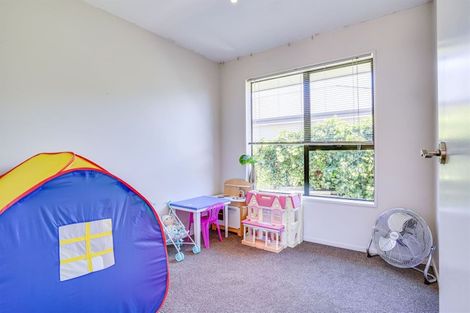 Photo of property in 52 Steadman Road, Broomfield, Christchurch, 8042