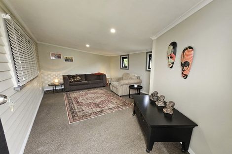 Photo of property in 56 Queenwood Road, Levin, 5510