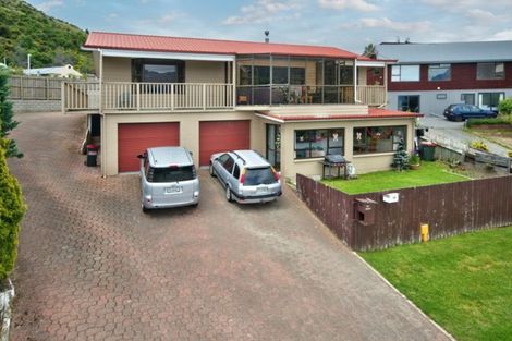 Photo of property in 32 Stewart Street, Frankton, Queenstown, 9300