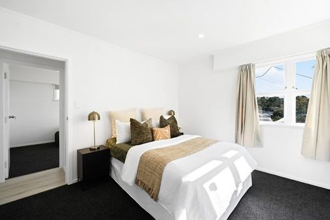 Photo of property in 23 Huia Avenue, Forest Lake, Hamilton, 3200