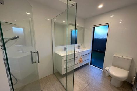 Photo of property in 14 Annalong Road, Dannemora, Auckland, 2016