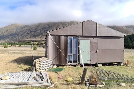 Photo of property in 64 Flanagan Lane, Ben Ohau, Twizel, 7999