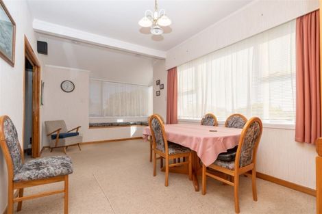 Photo of property in 1 Acacia Crescent, Glenview, Hamilton, 3206