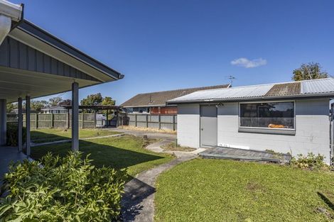 Photo of property in 4 Coates Place, Rangiora, 7400