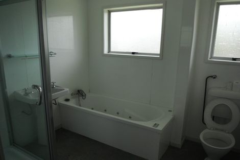 Photo of property in 213 Whatawhata Road, Dinsdale, Hamilton, 3204