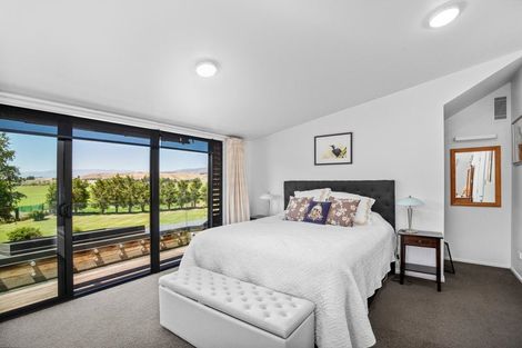 Photo of property in 118 Oliver Road, Bendigo, Cromwell, 9383