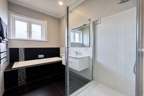 Photo of property in 3/3 George Street, Mangere East, Auckland, 2024