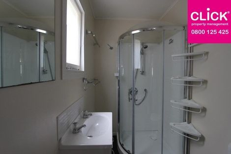 Photo of property in 64 South Road, The Glen, Dunedin, 9011