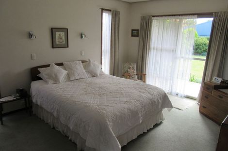 Photo of property in 17a Churchill Place, Waimate, 7924