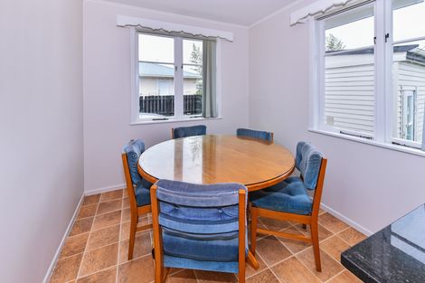 Photo of property in 1/18 Brentford Place, Manurewa, Auckland, 2102